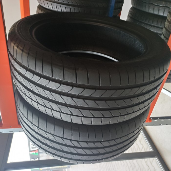 Tires image