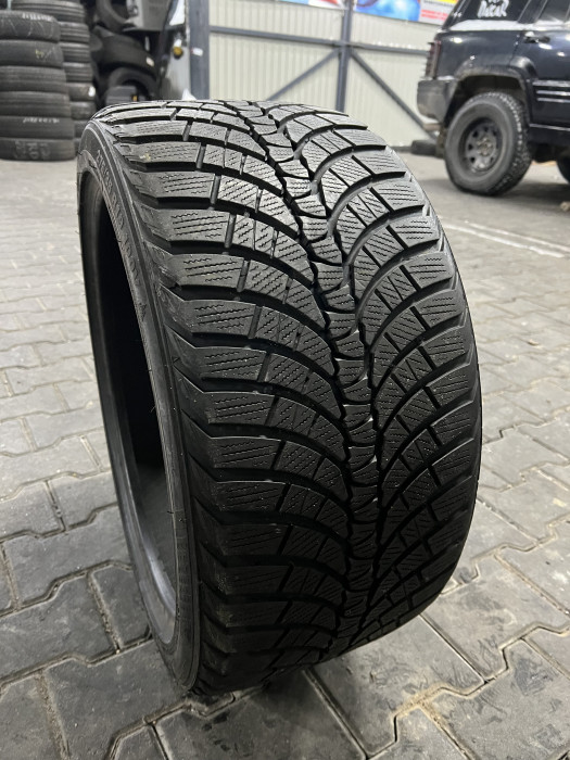 Tires image